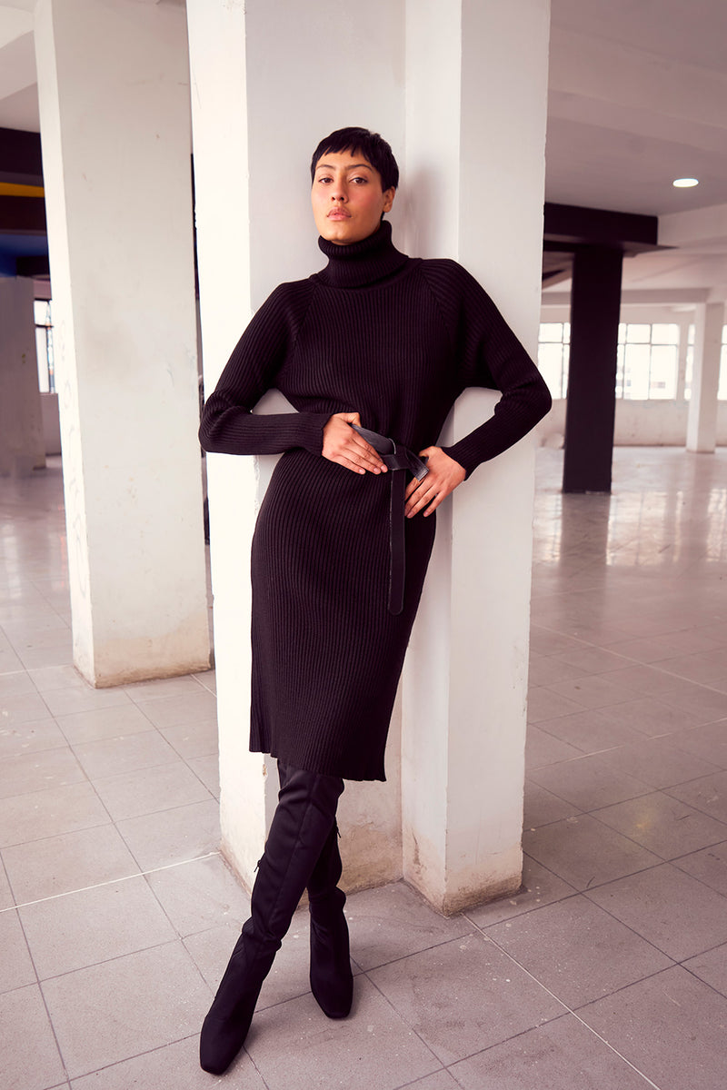 VESTIDO REGINA BLACK